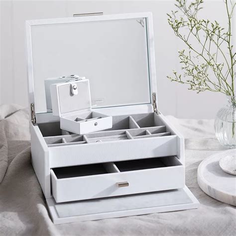 the white company jewellery box